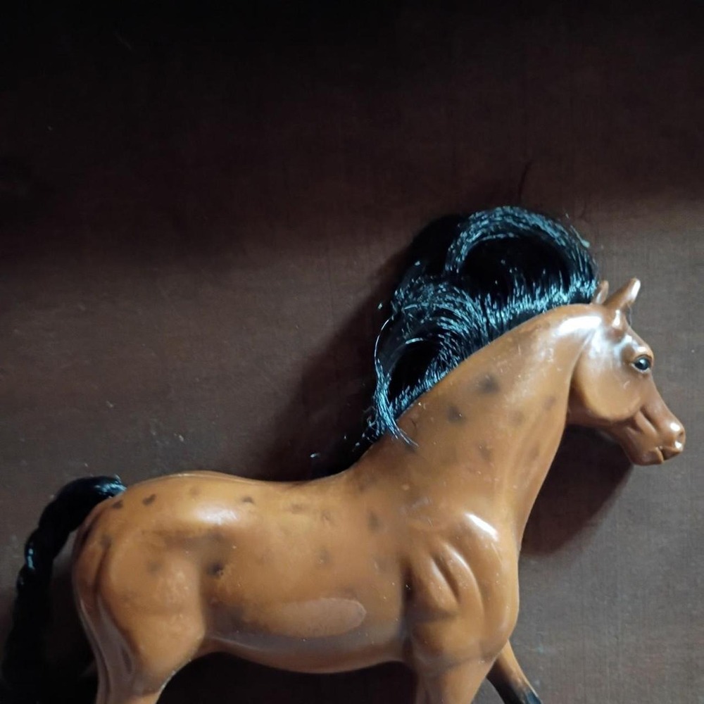 Battat Arabian Horse Toy Figure AR-7 Brown Dapple Black Mane Tail 7.5 Inch